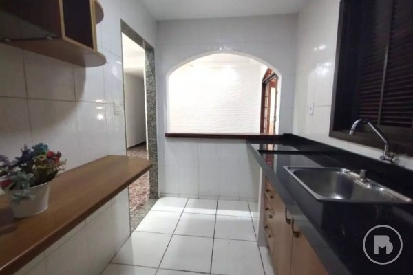 Casa com 2 dormitórios à venda, 80 m² por R$ 380.000,00 - Barroco (Itaipuaçu) - Maricá/RJ